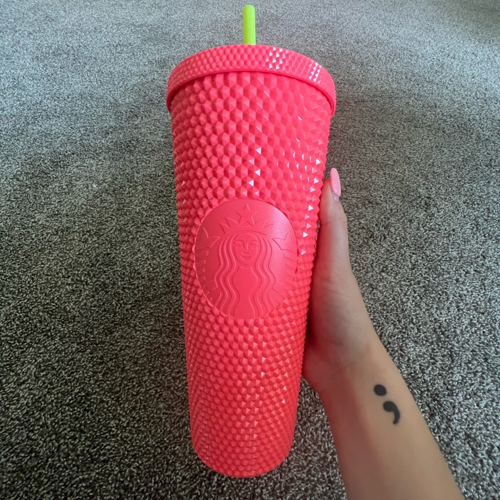 NWT Starbucks Dragon Fruit Pink Studded 24oz Summer 2022 Tumbler